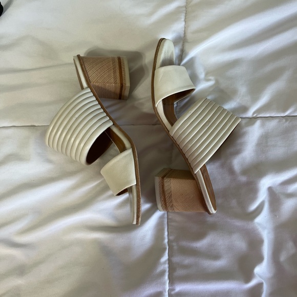 SOLD! - Picture 2 of 5